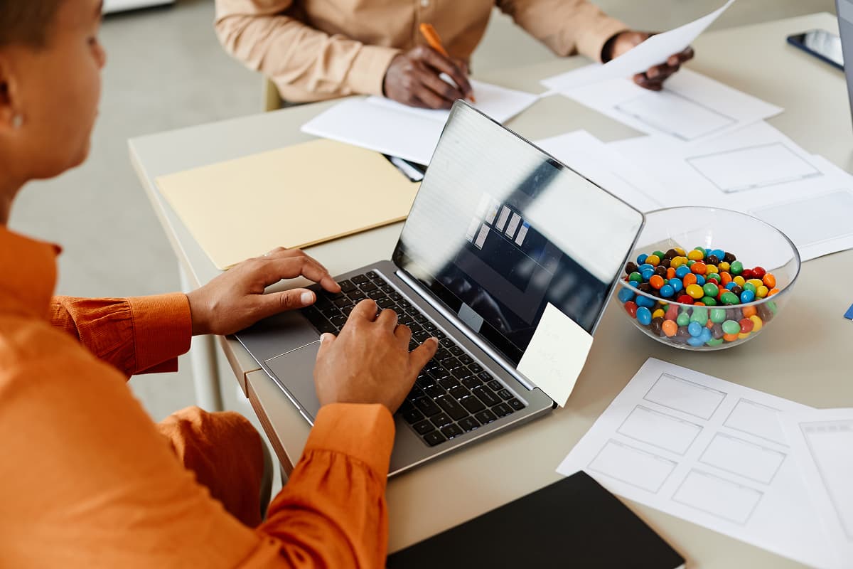 woman-working-on-software-design